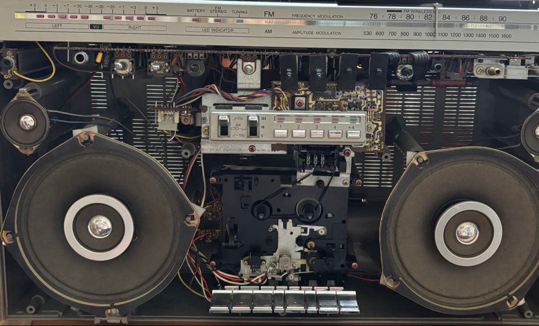 東芝ステレオラジオカセットレコーダー RT-8980SM ビンテージ　昭和レトロ