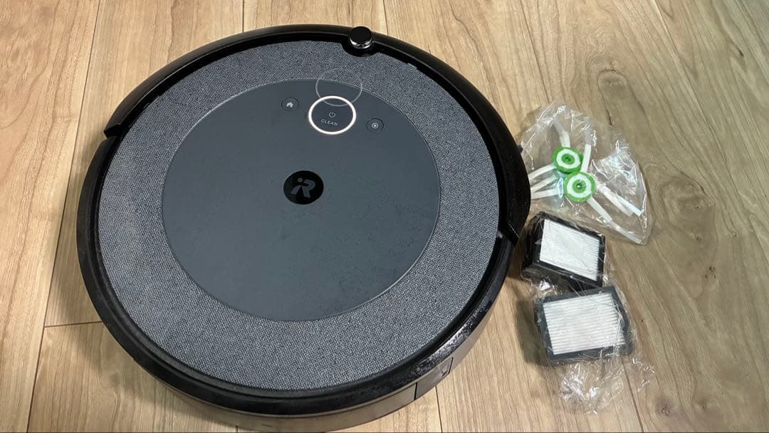 iRobot Roomba i3 本体　充電器/交換部品