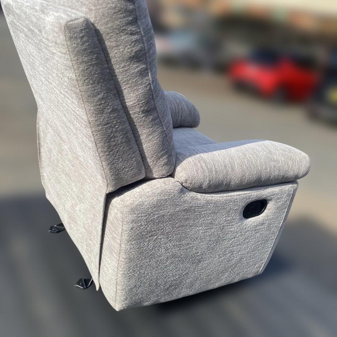 値下げしました　グレーのリクライニングソファ　ゆりかご　ロッキングチェア