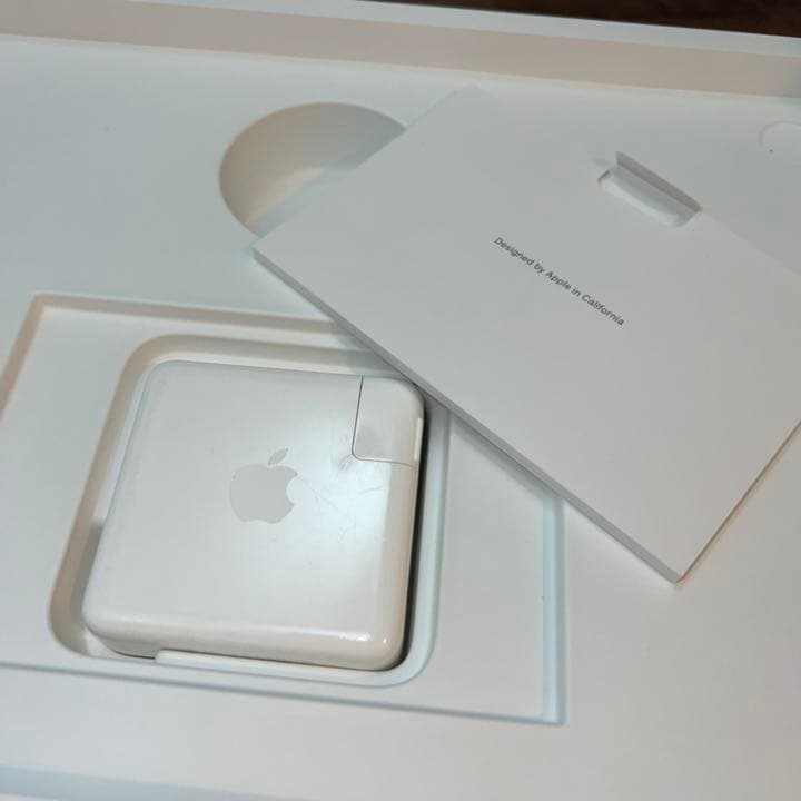 MacBookpro 2019 16インチ 512GB