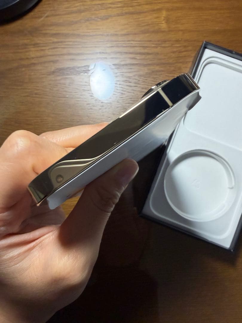Apple iPhone 13 Pro ゴールド　SIMなし　箱あり