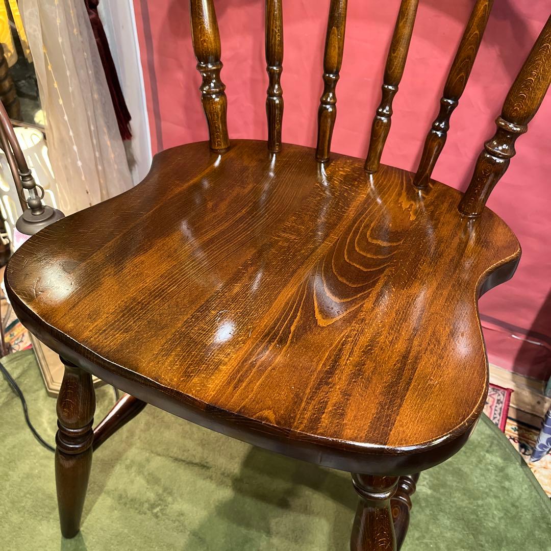 L ２-２　キツツキマーク ヴィンテージ スピンドルチェア　飛騨産業