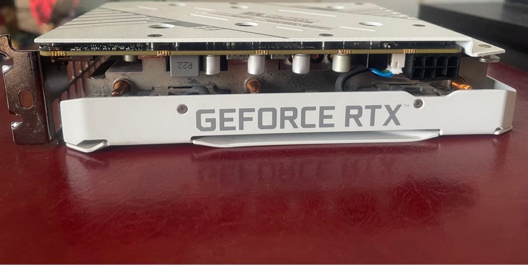 【ジャンク】GALAKURO GeForce RTX2060 WhiteMINI