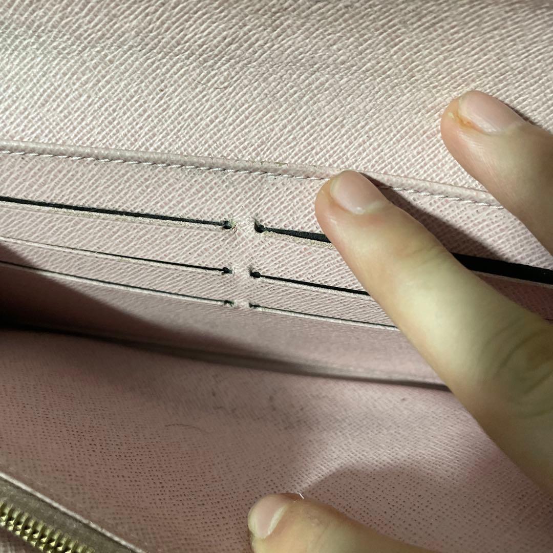 Louis Vuitton モノグラム 長財布　少し訳あり
