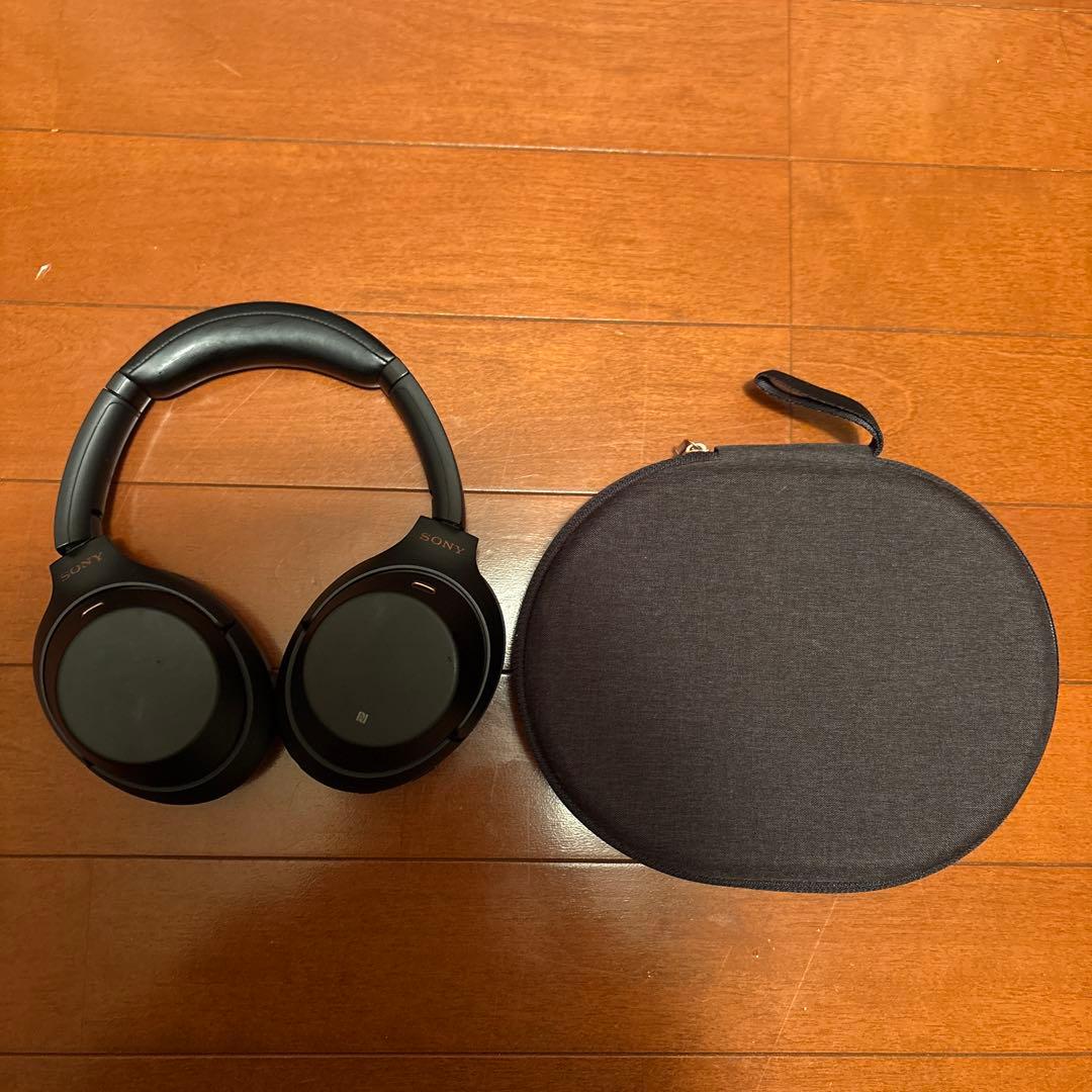 SONY ワイヤレスヘッドホン イヤホンWH-1000XM3ケース付き