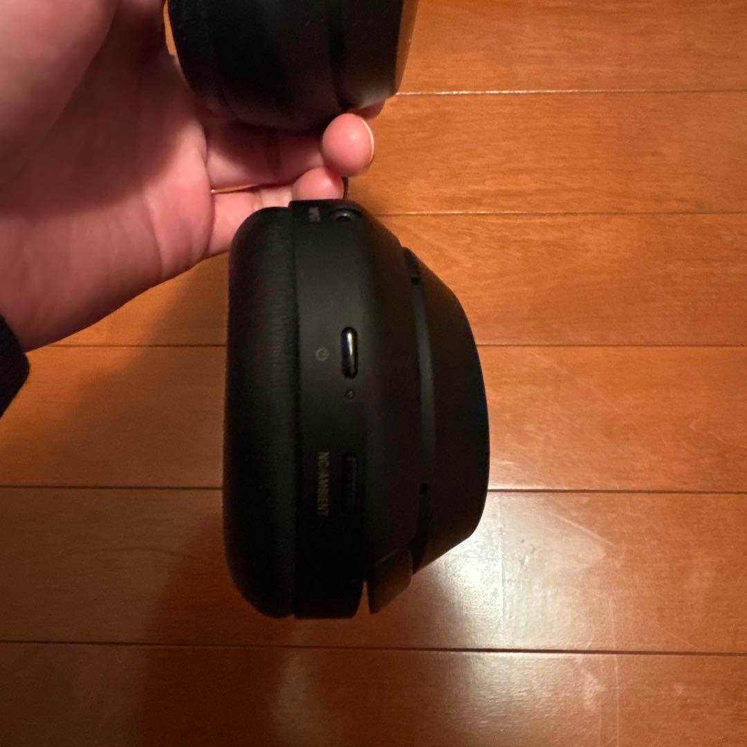 SONY ワイヤレスヘッドホン イヤホンWH-1000XM3ケース付き