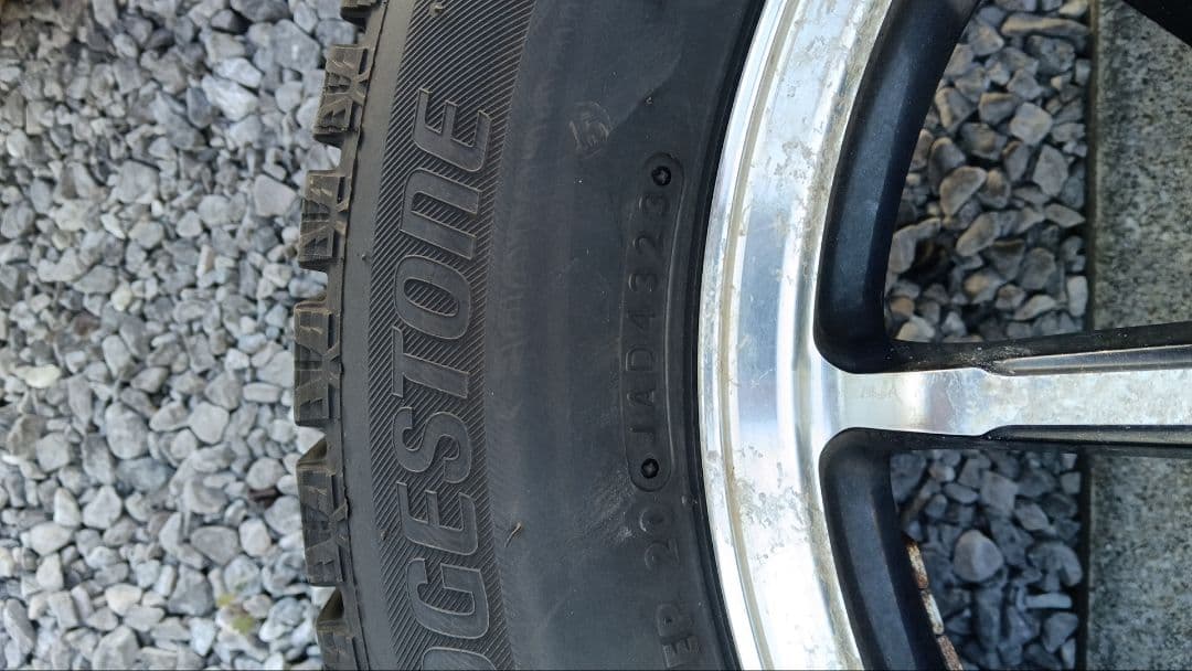 16インチ スタッドレス タイヤホイールセット 205/60R16 4本 送料込