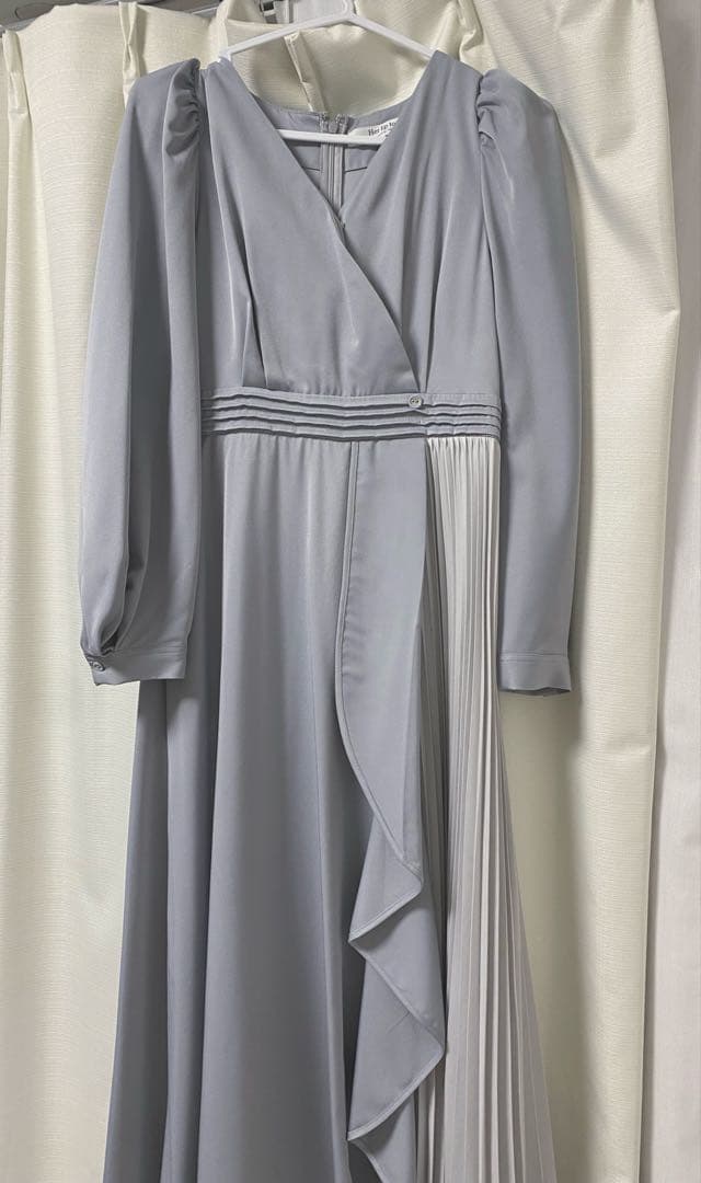 ワンピース herlipto Mayfair Ruffled Dress