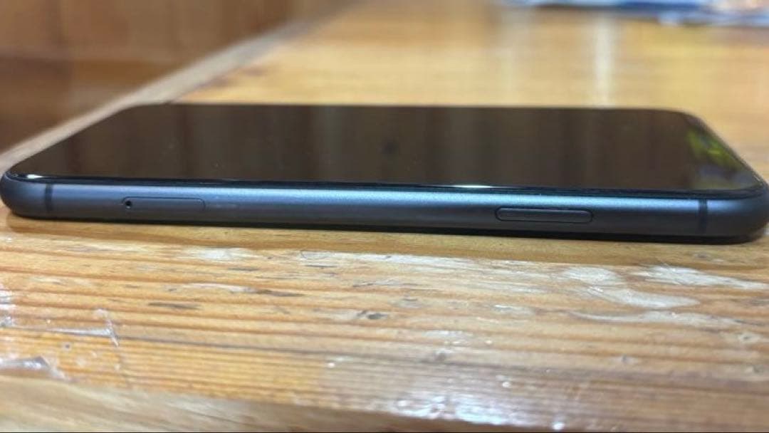 Apple iPhone 11 ブラック 64GB 本体 箱無し