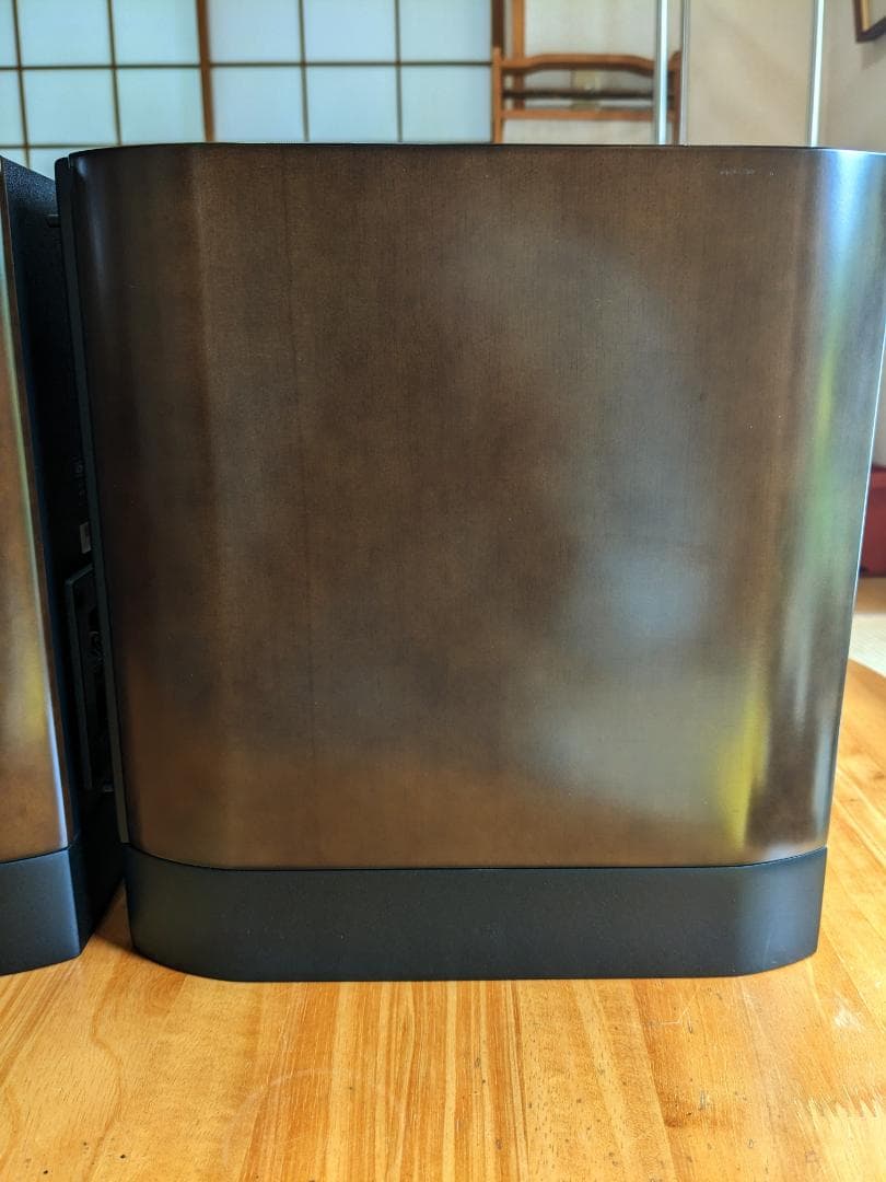 美しい形状と音を持つ ONKYO D-112EXTスピーカーペア