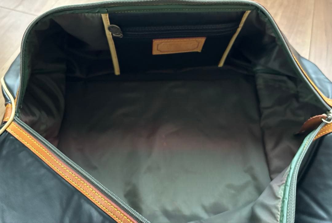 ⭐️最終お値下げ　Hunting World ボストンバッグ (旅行用バック)