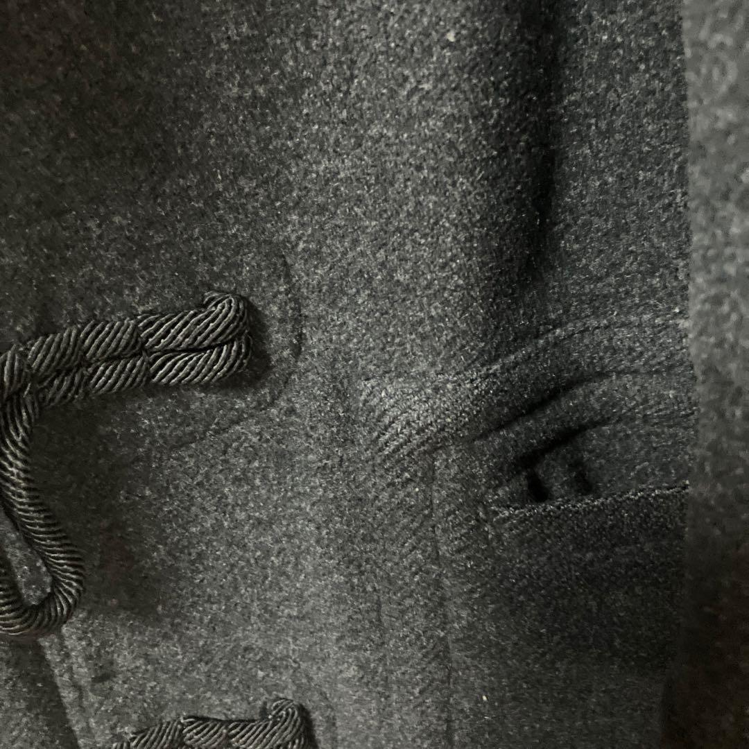 バーバリー　黒、ダーク　ダッフルコート 裏面チェック柄