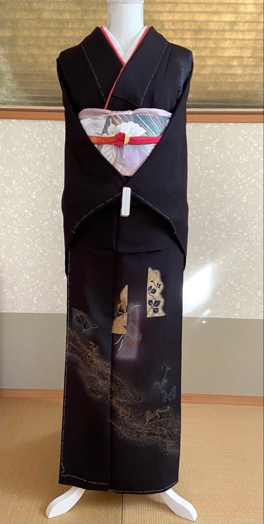 【未使用】黒紫色　金彩　蝶や花　蔦模様　訪問着（袷）フルセット