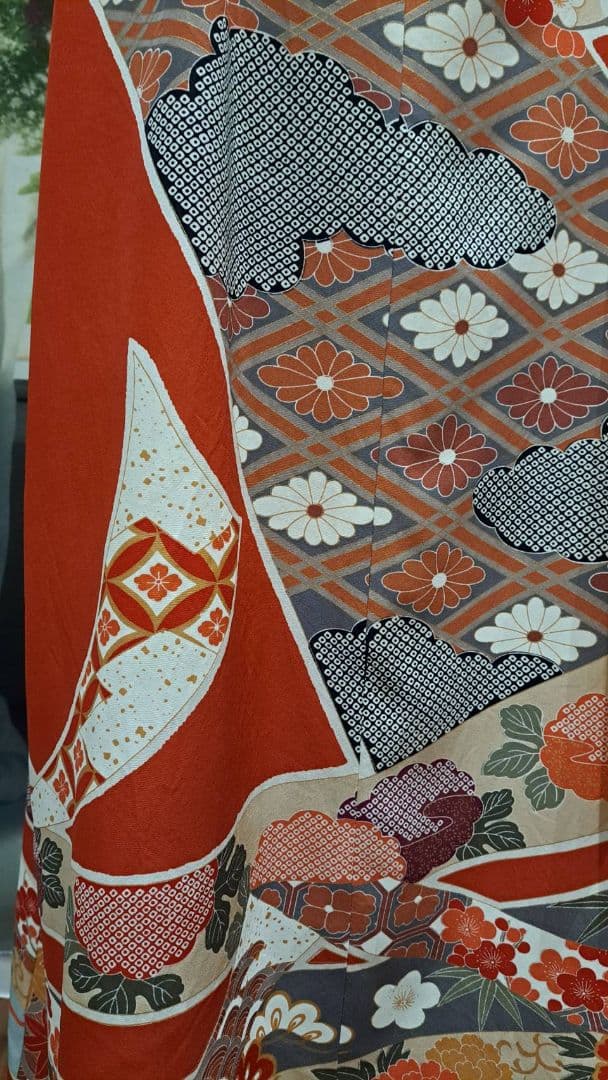 着物リメイク　ワンピース　ドレス　振袖　正絹　前後リバーシブル　ハンドメイド