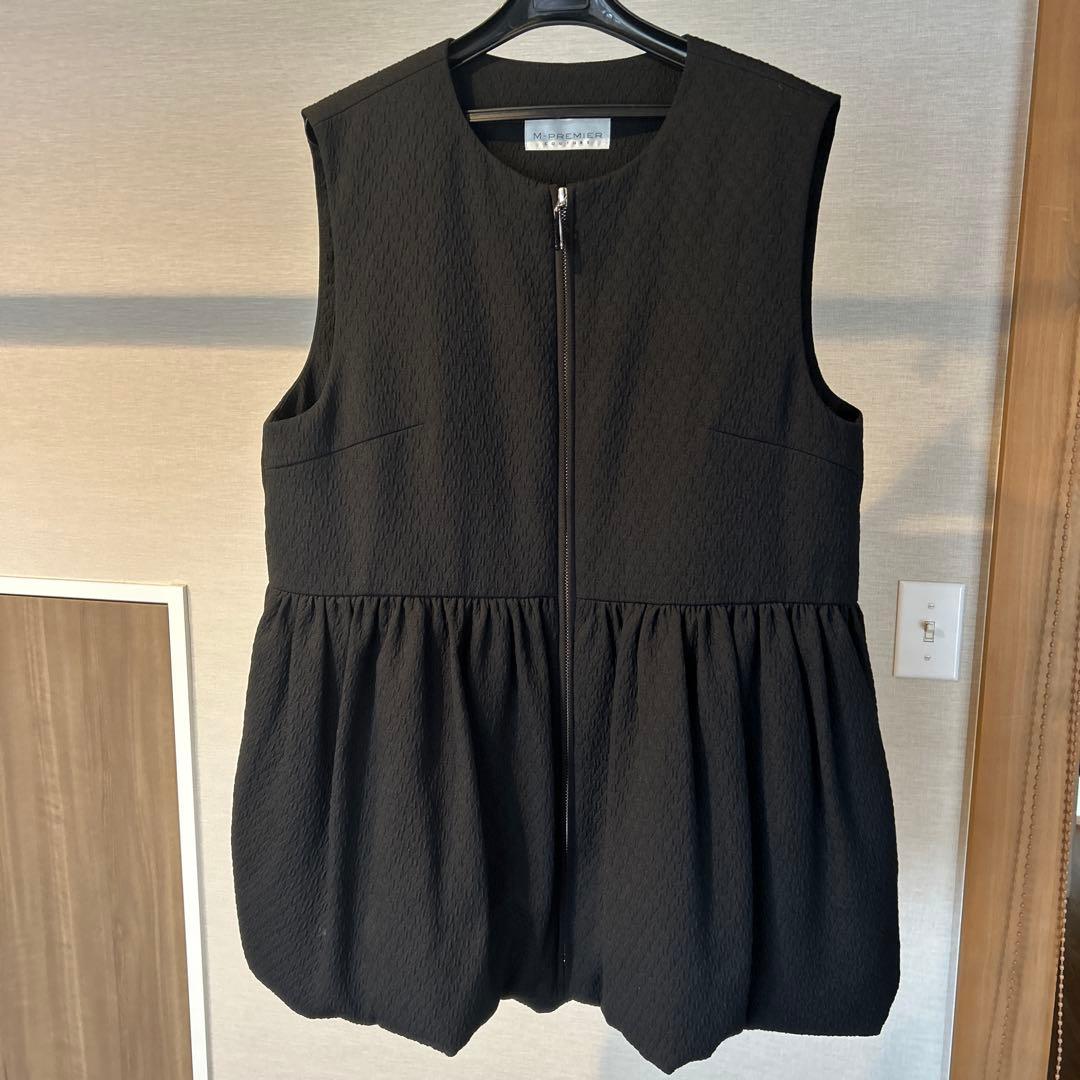 【美品】M-PREMIER ダウンベスト　黒　Lサイズ(38)