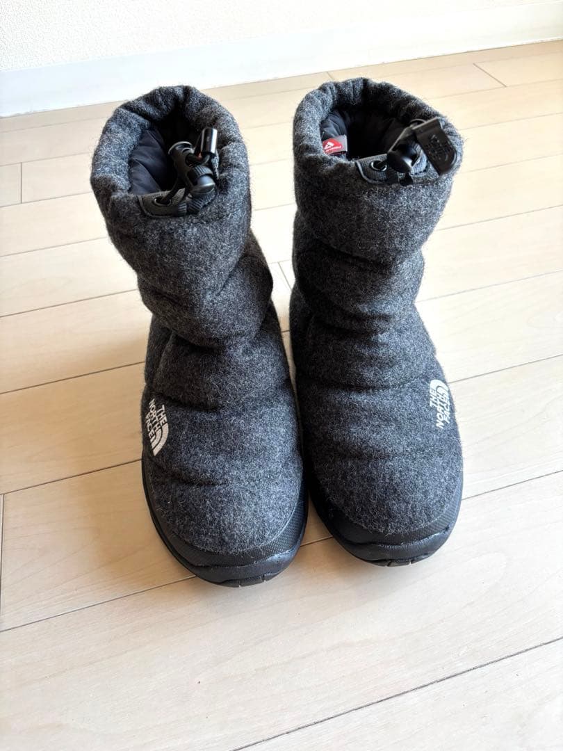 THE NORTH FACE グレー ダウンブーツ