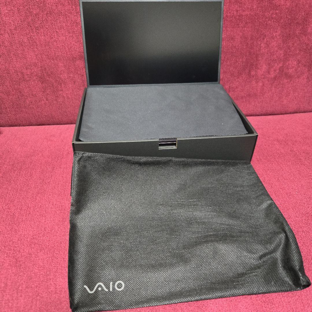 VAIO VJS1258 core i7 12世代