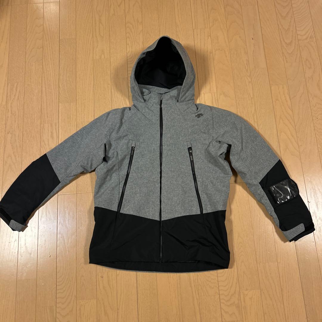 デサントDESCENTEメンズM上下　スキーウェア