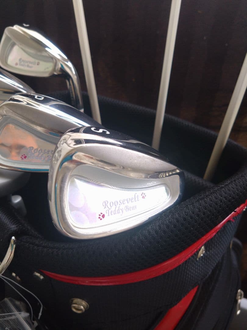 nanako！　レディース　ゴルフクラブセット ほぼ未使用　バッグ付き