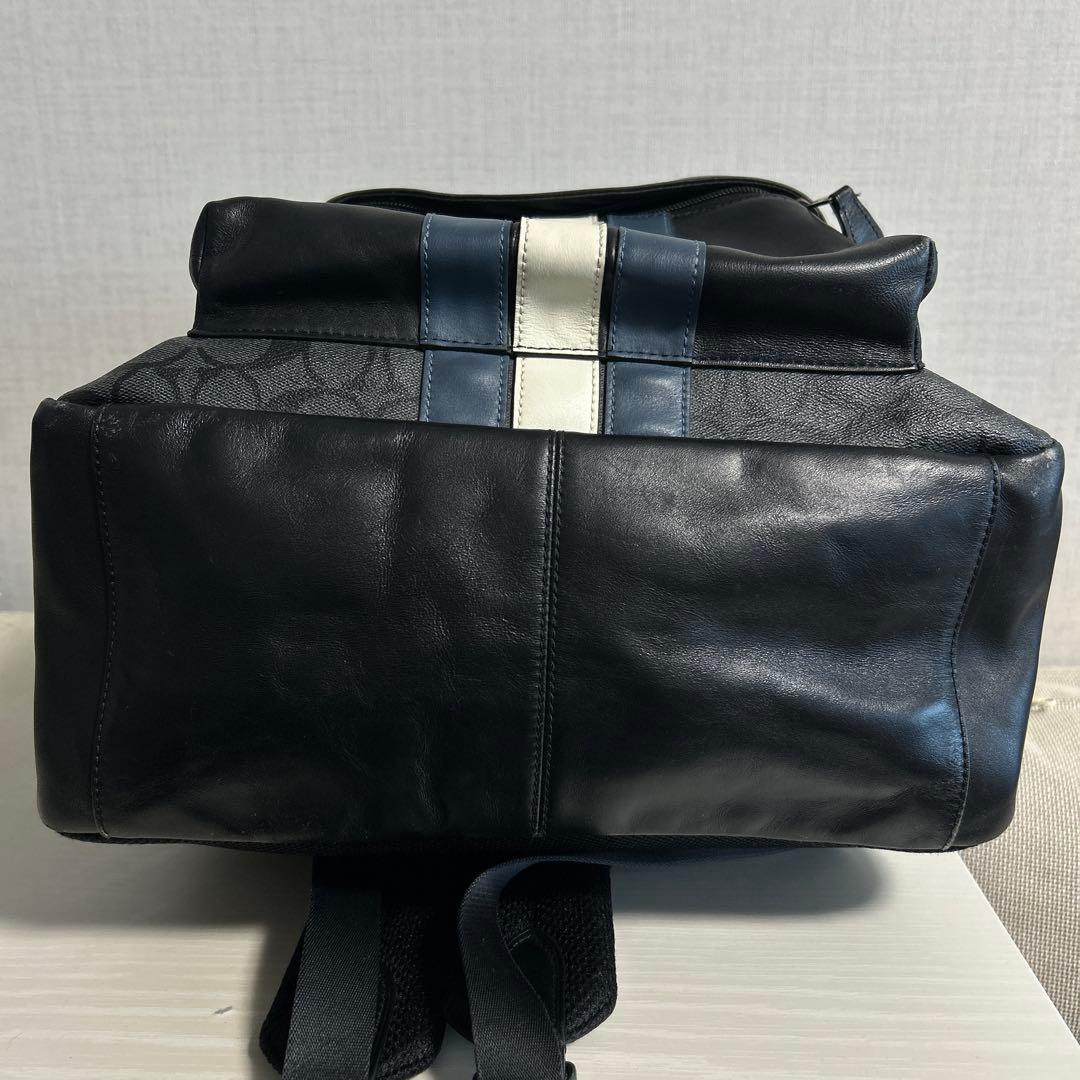 【正規品】COACH コーチ　レザー ストライプ　リュック　シグネチャー柄