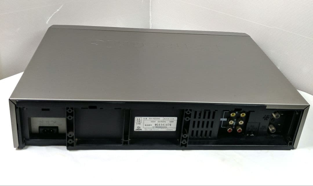 パナソニック NV-H220G VHS ビデオデッキ　リモコン付き