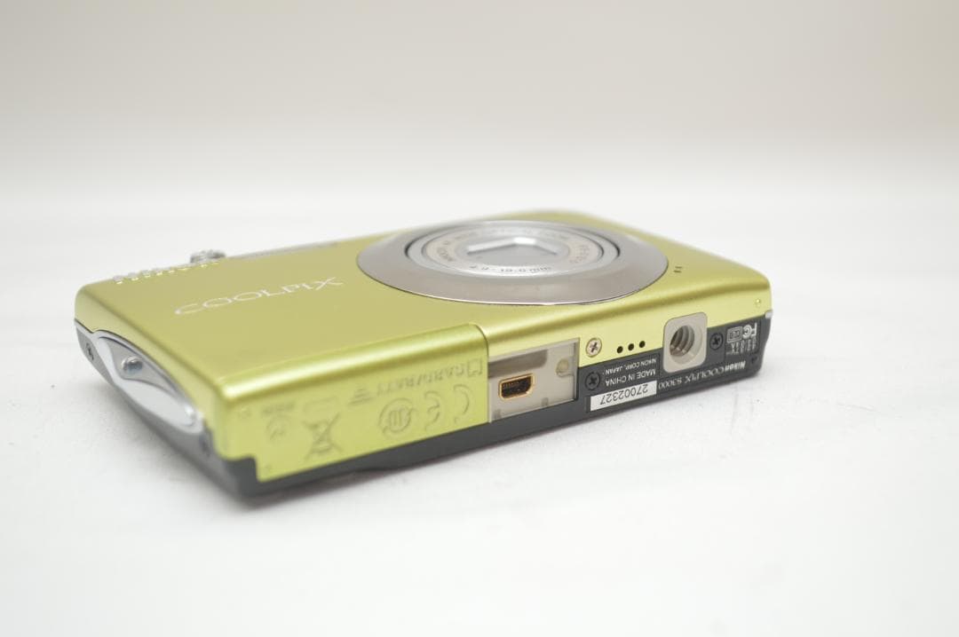 ✨美品✨ Nikon Coolpix S3000 グリーン