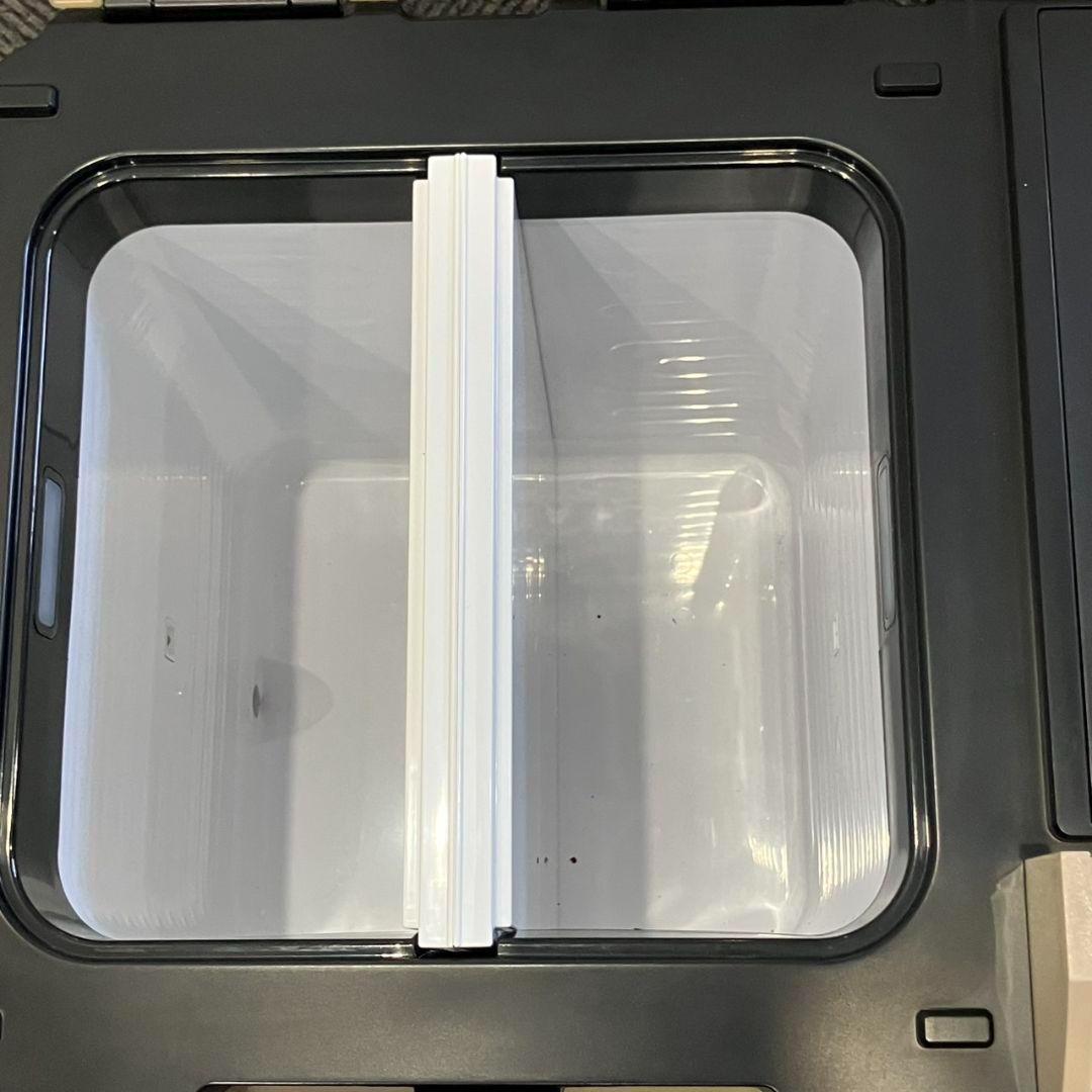 【新品未使用品】HiKOKIハイコーキ コードレス 冷温庫冷蔵庫 UL18DC