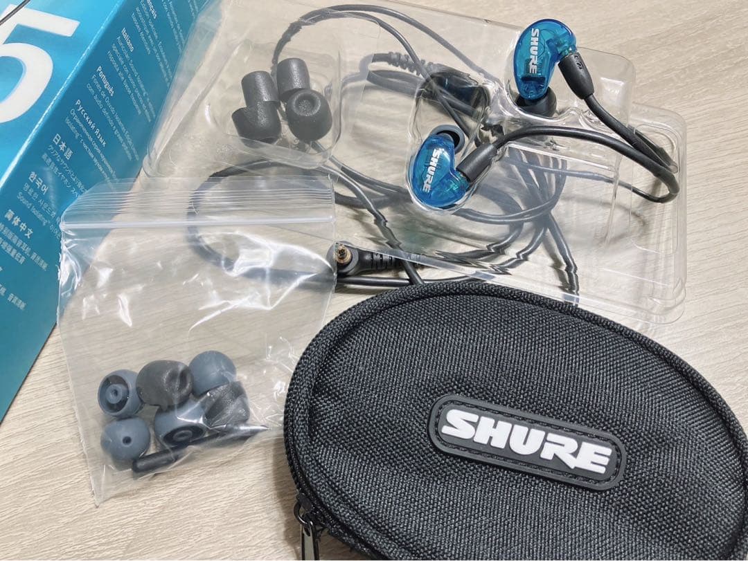 ✨新品✨SHURE SE215 Special Edition イヤフォン
