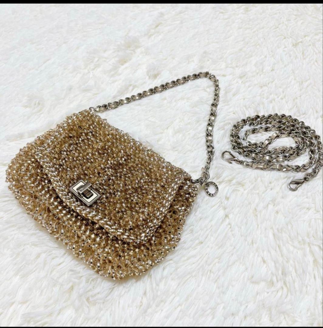 アンテプリマ ショルダーバッグ ルッケット ターンロック　ゴールド