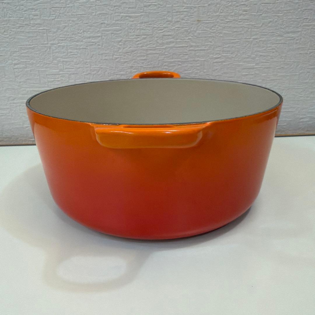 LE CREUSET ココット ロンド 両手鍋 24cm オレンジ