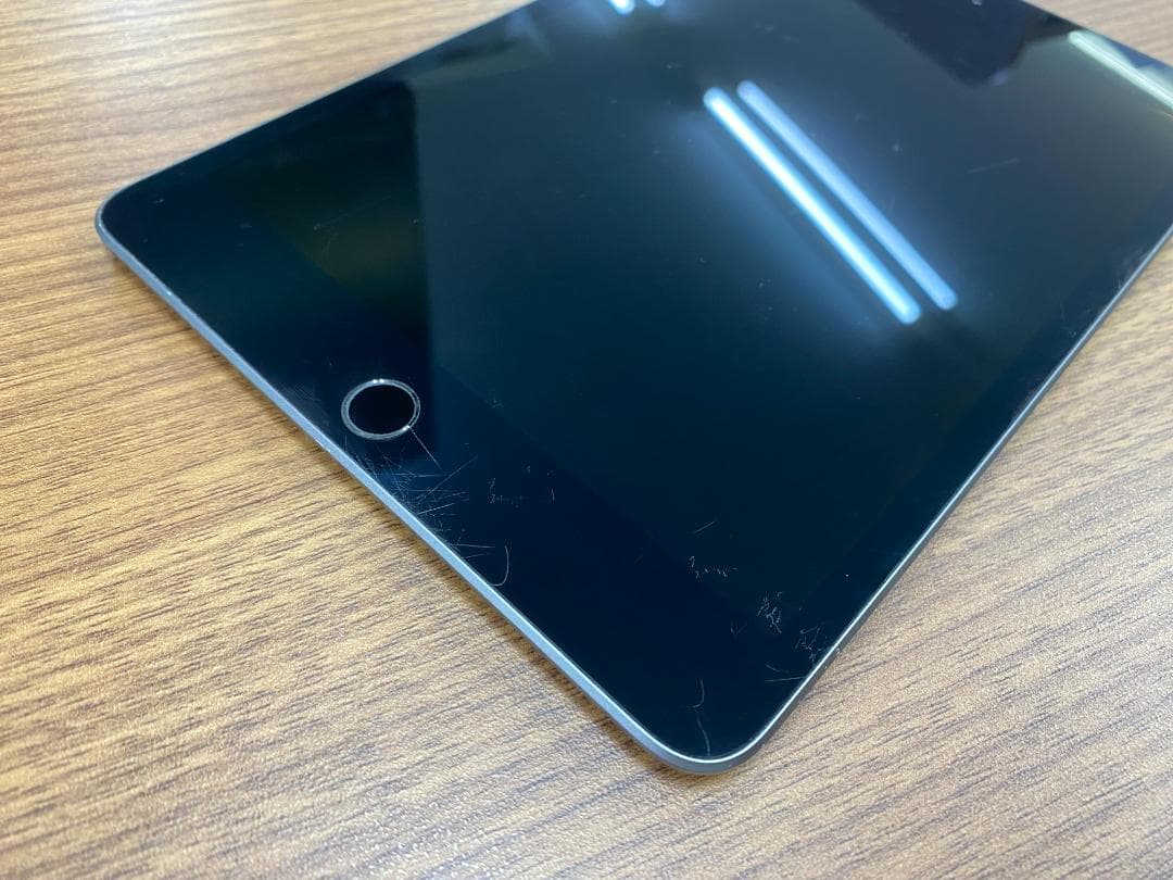 Apple iPad mini 5 64GB スペースグレー Wi-Fiモデル