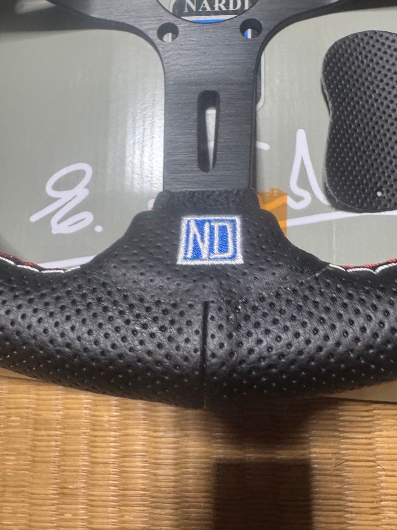 車のステアリング年末超特価❣️