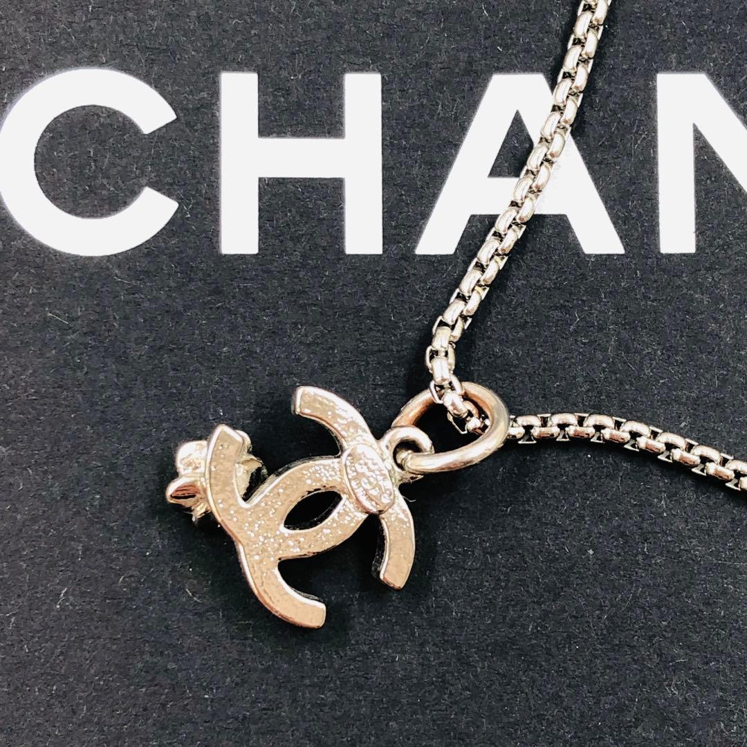 美品✨本物正規品✨刻印有✨CHANEL ココマークロゴペンダント✨ネックレス