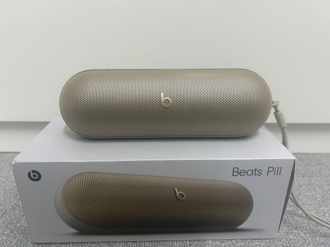 【さん専用】Beats Pill ワイヤレススピーカー 2色セット