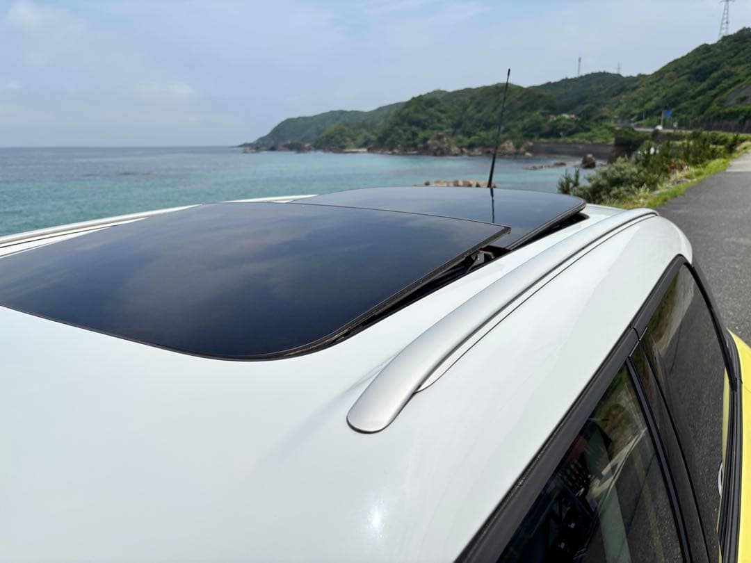 ミニクロスオーバー R60クーパーSターボ　希少ツインルーフ限定カラー