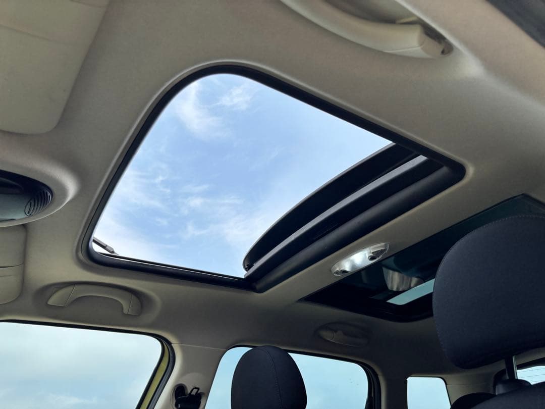 ミニクロスオーバー R60クーパーSターボ　希少ツインルーフ限定カラー