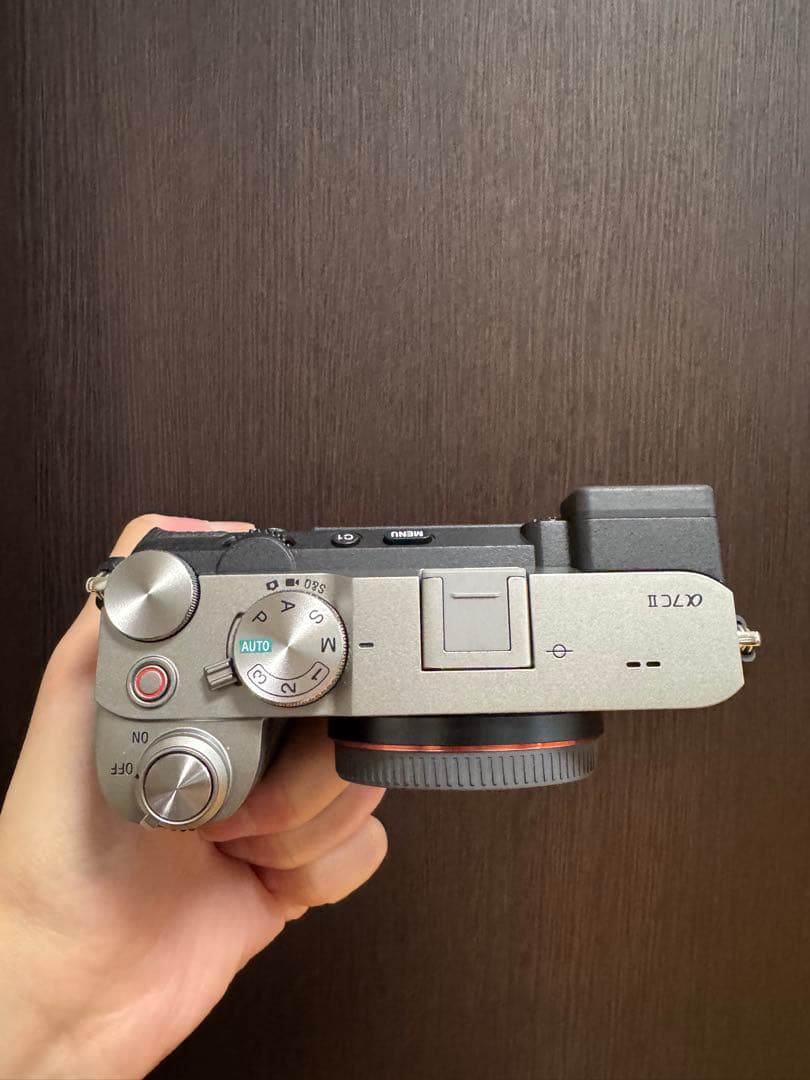 SONY α7C II + FE 50mm F1.8 交換レンズ +グリップ付き