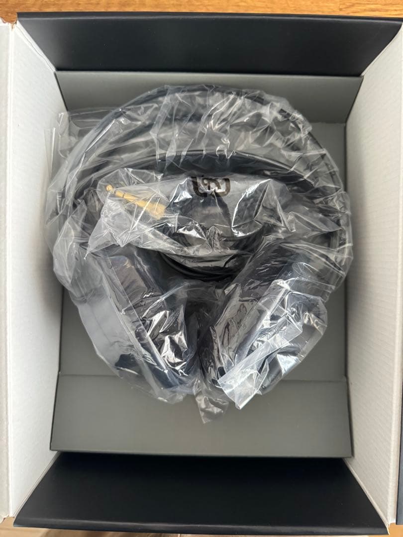 AKG K702 オープンエアー型モニターヘッドホン