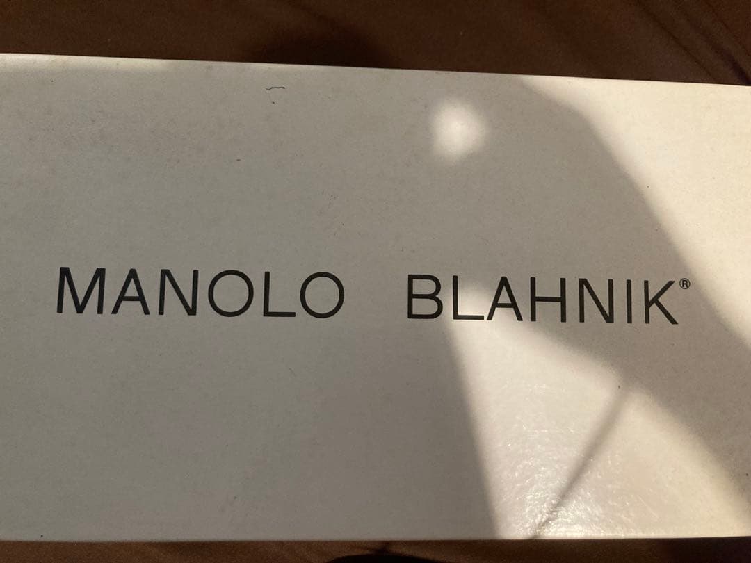 ＊ 　MANOLO BLAHNIK ブラックミュール 37