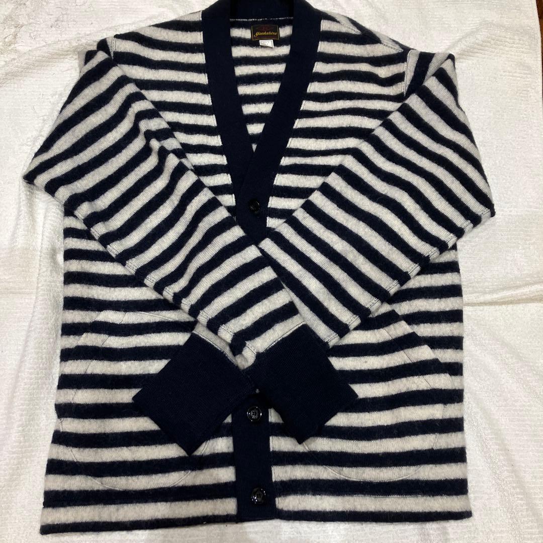 極美品ヤンクシャー　サイズ42 、XL ニットカーディガン、　白ネイビー、