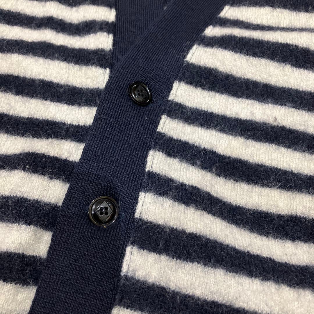 極美品ヤンクシャー　サイズ42 、XL ニットカーディガン、　白ネイビー、