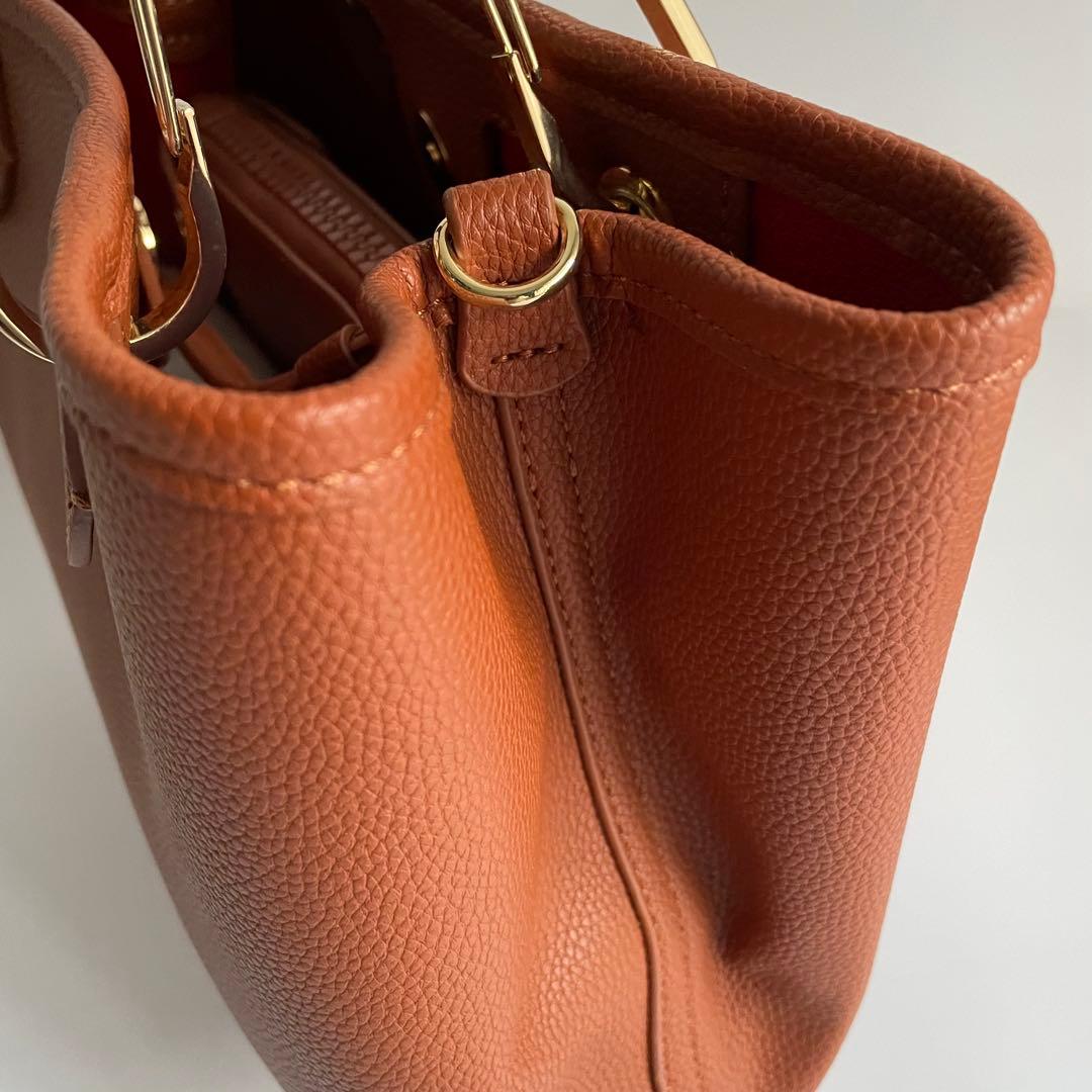 ✨️未使用保管✨️ Emporio Armani ショルダーバッグ　ブラウン