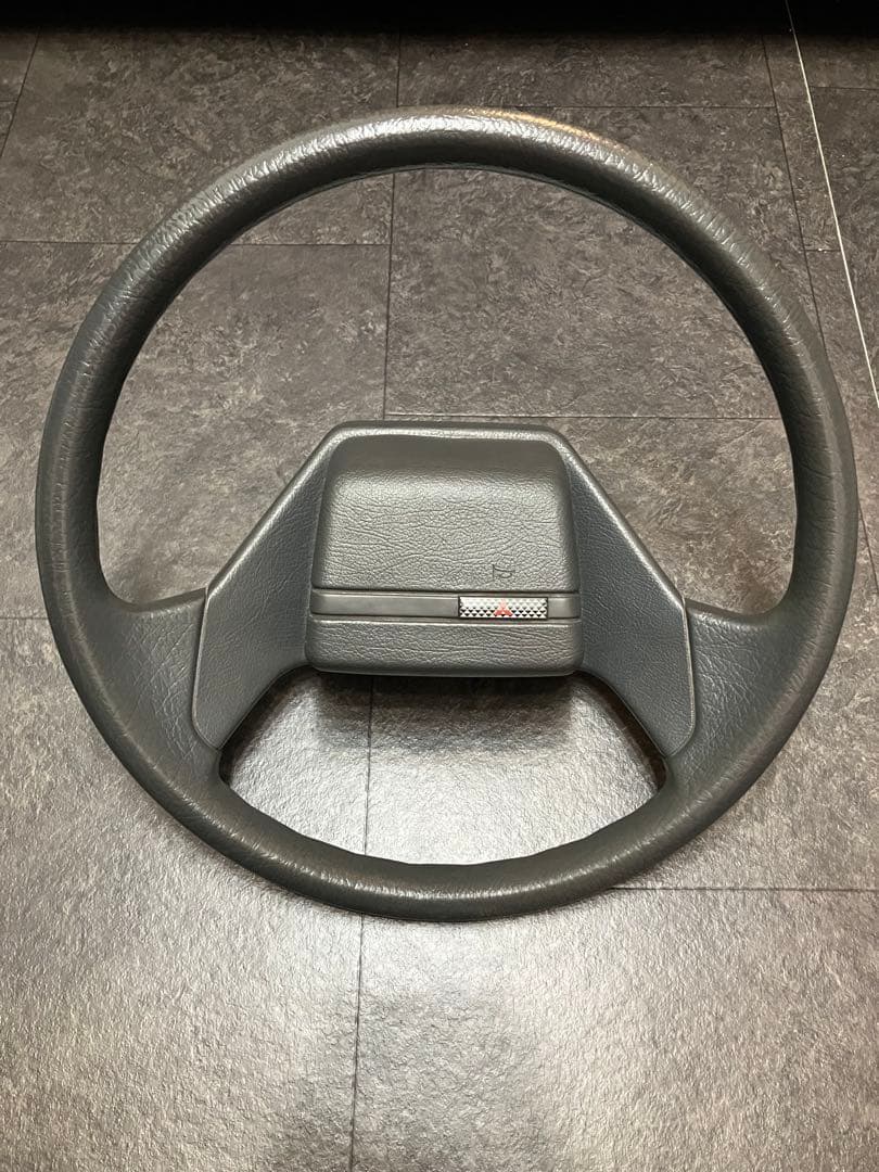 デリカスターワゴン　純正ステアリング