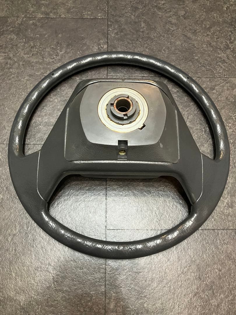 デリカスターワゴン　純正ステアリング
