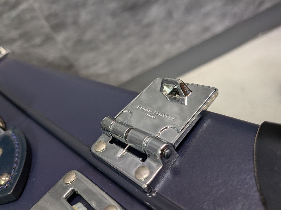 ②グローブトロッター ネイビー 2ホイール