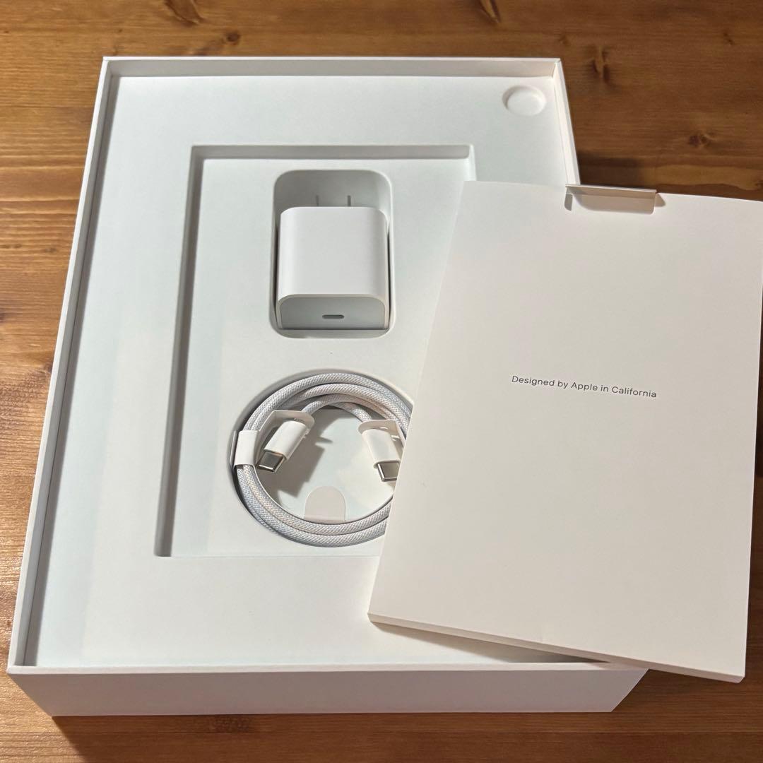 Apple iPad Air 第5世代 Wi-Fi 64GB スペース