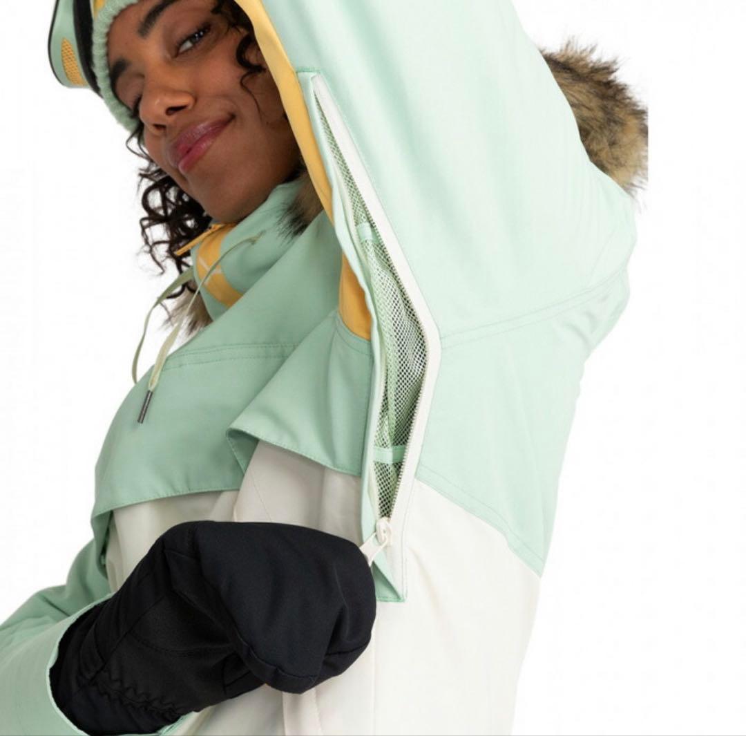 ロキシー スノボウェア