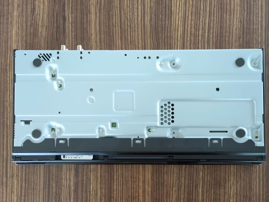 SONY BDZ-ZW1800 4K ブルーレイレコーダー　（リモコン付属なし）