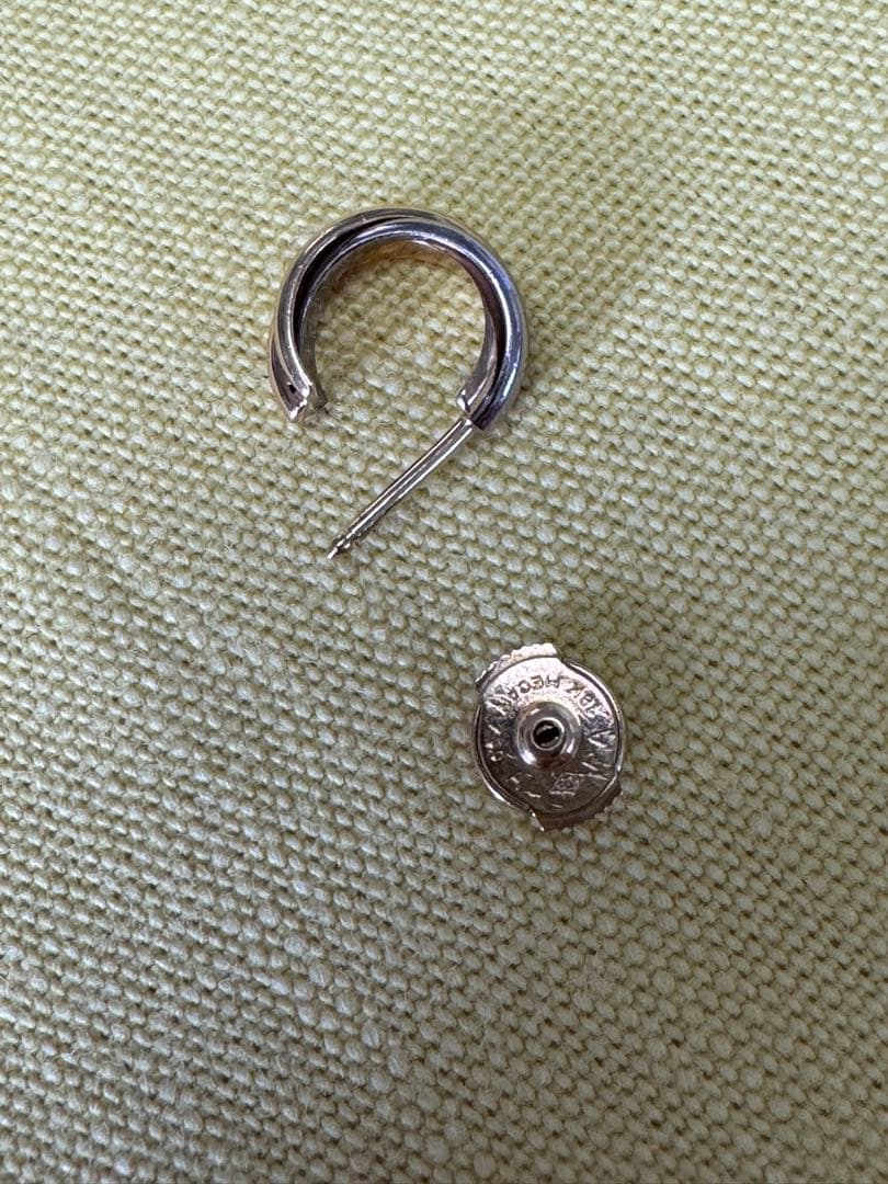 リフォーム整理のため出品、 CARTIER カルティエ K18(片耳)