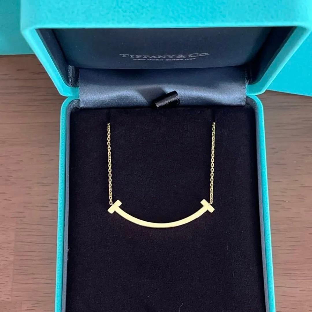 【mommy】ティファニー Tスマイル ペンダント ミディアム